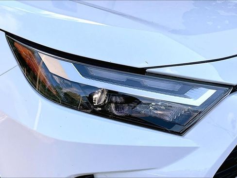 Certified 2023 Toyota RAV4 XLE w/ Convenience Package FWD image 28
