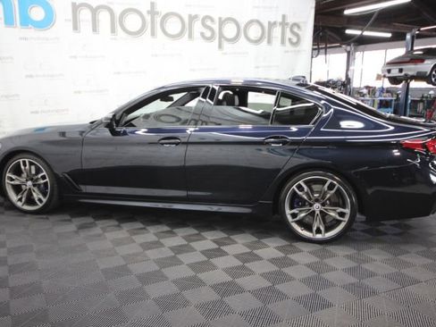 Used 2023 BMW M550i xDrive w/ Executive Package image 2