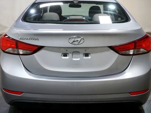 Used 2016 Hyundai Elantra SE FWD image 7