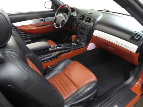 Used 2003 Ford Thunderbird Deluxe image 27