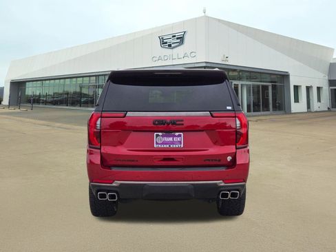 Used 2025 GMC Yukon AT4 Ultimate AWD/4WD image 5