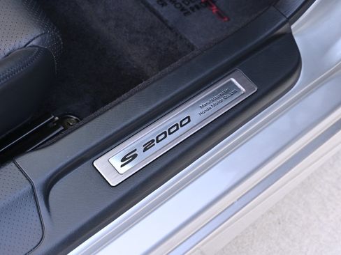 Used 2002 Honda S2000 image 42