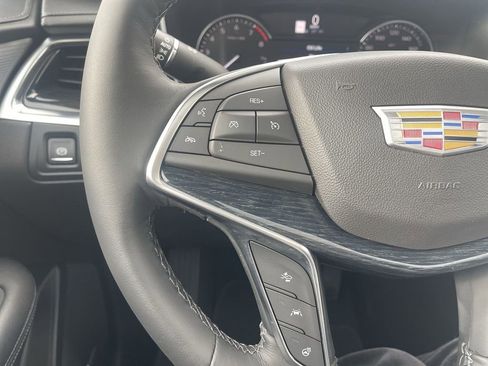 Certified 2022 Cadillac XT5 Premium Luxury w/ LPO, Floor Liner Package image 20