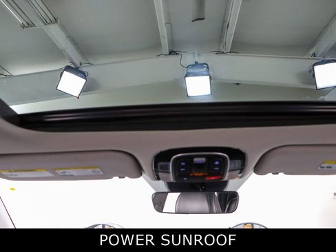 Used 2022 Hyundai Santa Fe SEL w/ Convenience + Premium Package image 21