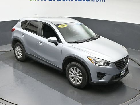 Used 2016 MAZDA CX-5 Touring image 3