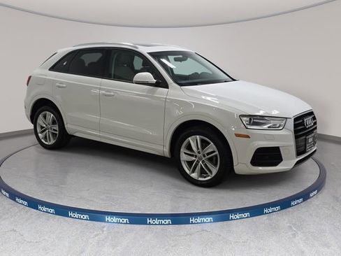 Used 2017 Audi Q3 2.0T Premium FWD image 4