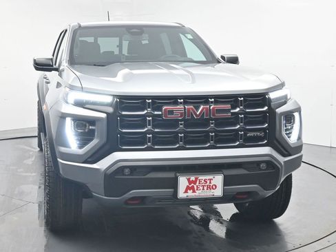 New 2026 GMC Canyon AT4 image 24