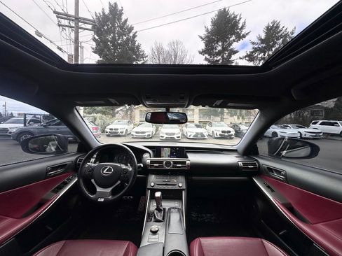 Used 2016 Lexus IS 350 w/ F Sport Package RWD image 9