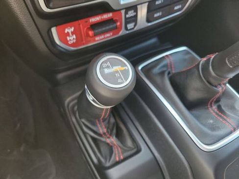 Used 2022 Jeep Wrangler Rubicon w/ Steel Bumper Group image 27