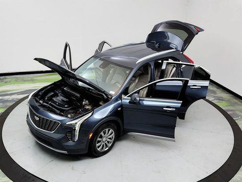 Used 2019 Cadillac XT4 Premium Luxury w/ Cold Weather Package FWD image 37