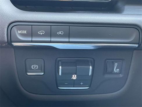 Certified 2023 Cadillac Escalade Sport w/ Touring Package image 24