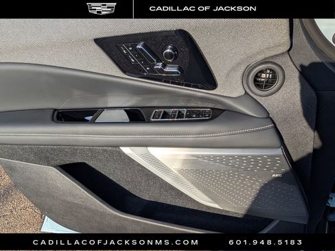 New 2026 Cadillac Optiq Sport 1 image 23