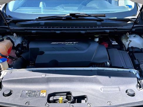Used 2016 Ford Edge Sport w/ Equipment Group 401A AWD/4WD image 30