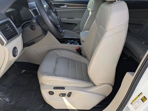 Used 2019 Volkswagen Atlas SEL Premium AWD/4WD image 16