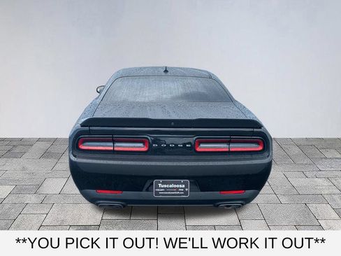 Used 2022 Dodge Challenger R/T Scat Pack RWD image 6