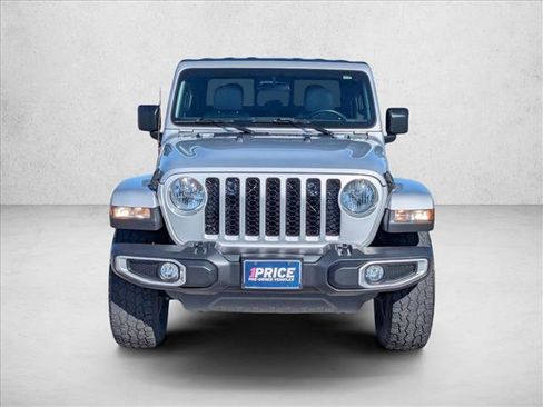 Used 2022 Jeep Gladiator Sport image 2