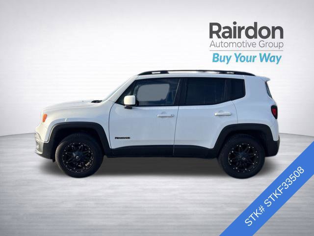 Used 2017 Jeep Renegade Latitude AWD/4WD image 4
