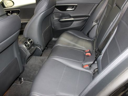 Used 2025 Mercedes-Benz C 300 Sedan image 16