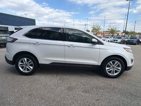 Used 2018 Ford Edge SEL w/ Equipment Group 201A FWD image 6