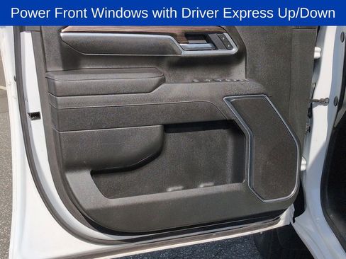 Used 2025 Chevrolet Silverado 2500 LT w/ Convenience Package image 18