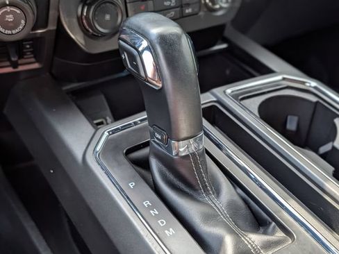 Used 2019 Ford F150 XLT w/ Equipment Group 302A Luxury AWD/4WD image 18