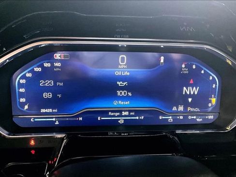 Used 2024 Chevrolet Silverado 1500 LT image 23