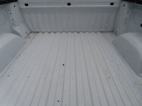 Used 2024 Chevrolet Silverado 1500 LT image 13