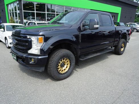 Used 2022 Ford F350 Lariat AWD/4WD image 2