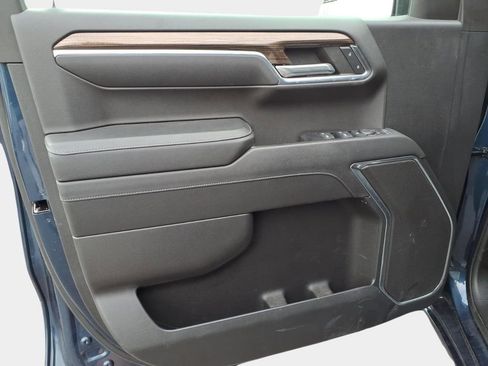 Used 2023 Chevrolet Silverado 1500 LT image 19