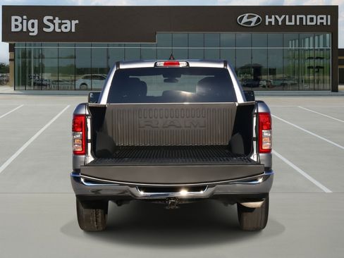 Used 2022 RAM 1500 Big Horn image 8