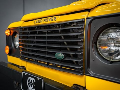 Used 1995 Land Rover Defender 90 image 39
