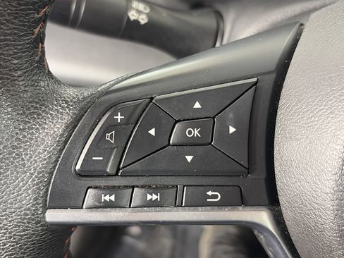 Used 2024 Nissan Kicks SR FWD image 29