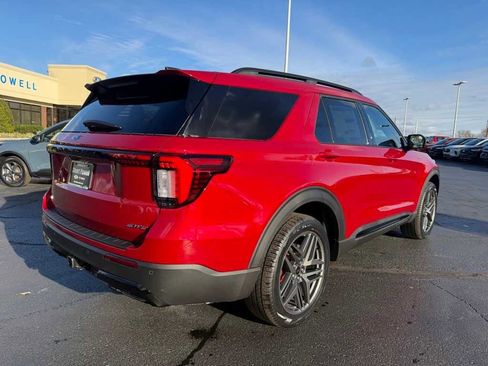 New 2026 Ford Explorer ST-Line w/ ST-Line Street Pack image 22