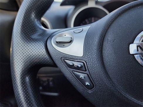 Used 2012 Nissan Juke S image 29