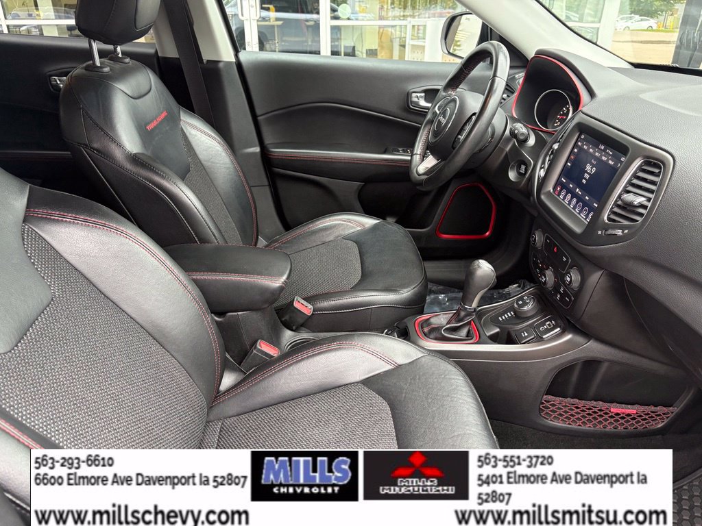 Used 2019 Jeep Compass Trailhawk AWD/4WD image 15