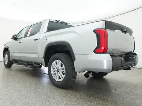New 2026 Toyota Tundra SR5 AWD/4WD image 30