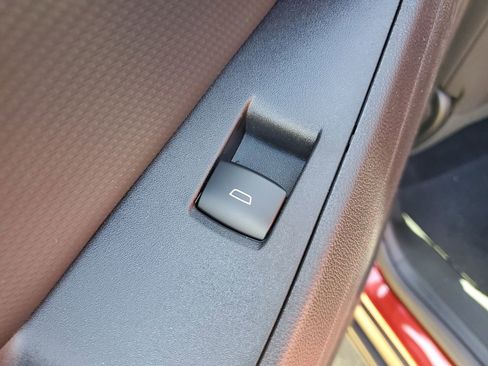 New 2026 Chevrolet Equinox LT image 15