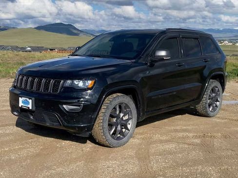 Certified 2021 Jeep Grand Cherokee Limited w/ Quick Order Package 28K 80th AWD/4WD image 8