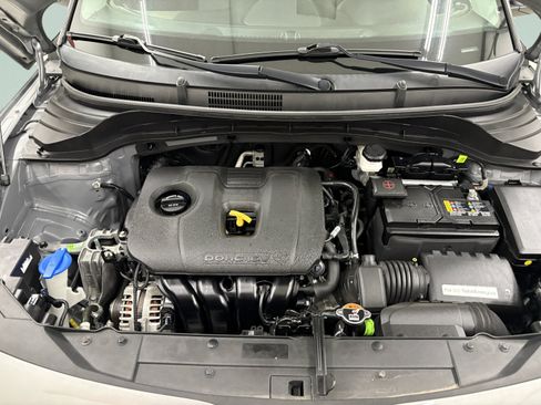 Used 2023 Kia Soul LX w/ Option Group 015 FWD image 8