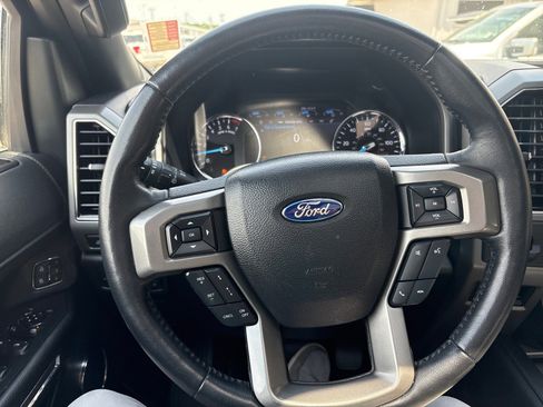 Used 2021 Ford Expedition Max XLT AWD/4WD image 16