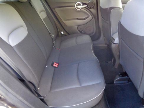 Used 2016 FIAT 500X Easy FWD image 3