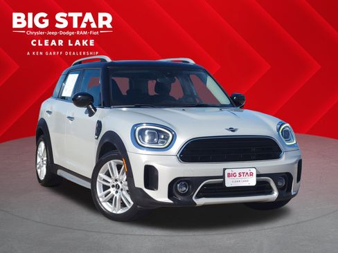 Used 2022 MINI Cooper Countryman image 1