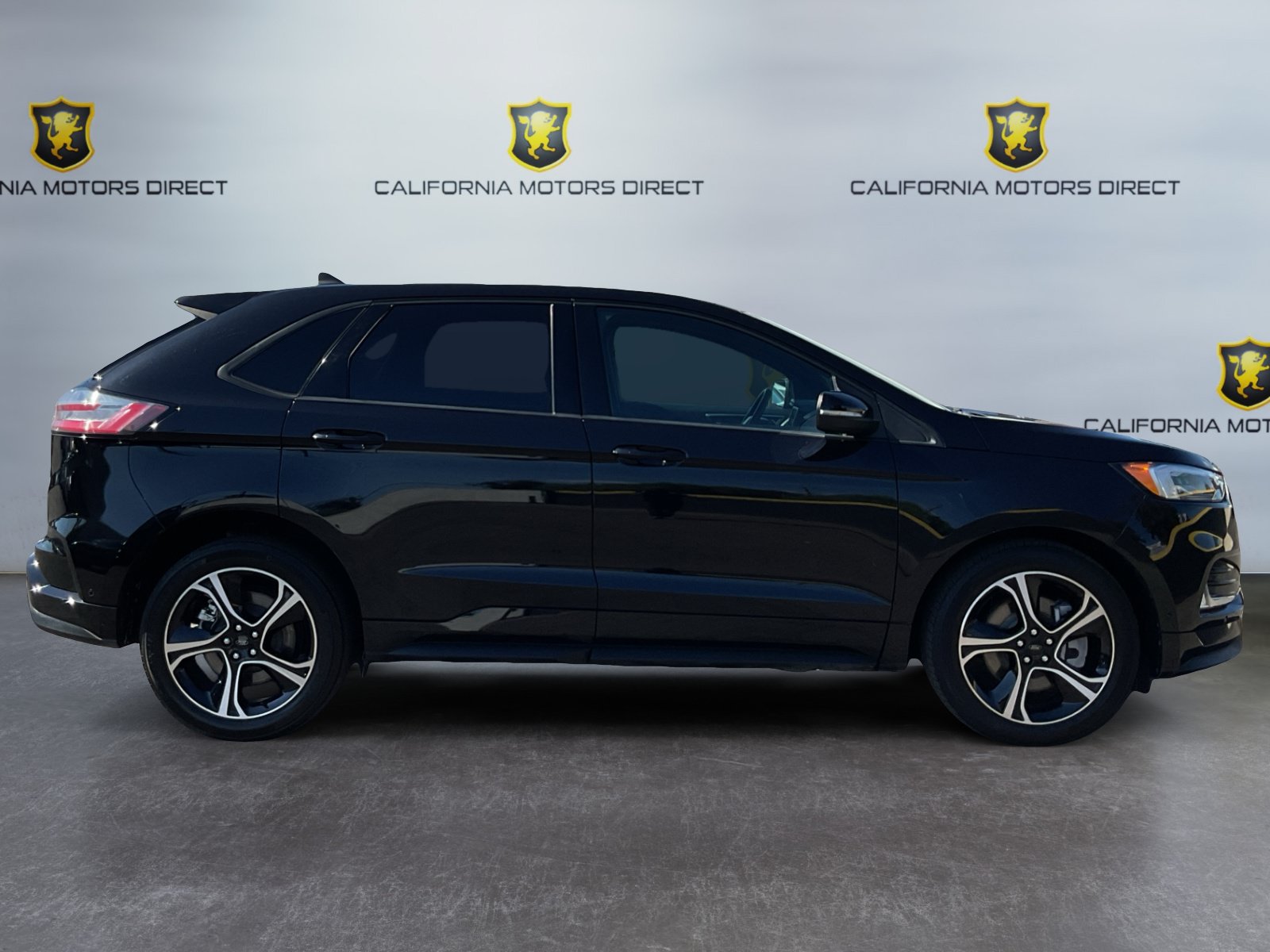 Used 2022 Ford Edge ST w/ Equipment Group 401A AWD/4WD image 4
