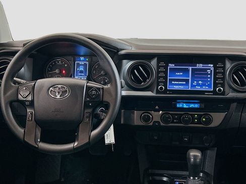 Used 2023 Toyota Tacoma SR image 18