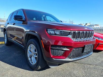 Used 2024 Jeep Grand Cherokee Laredo X w/ Luxury Tech Group I
