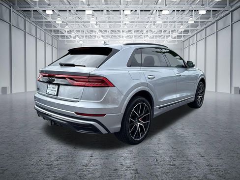 Used 2021 Audi Q8 Premium Plus w/ Premium Plus Package AWD/4WD image 7