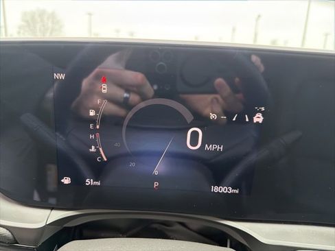 Used 2024 Buick Envista Sport Touring image 14