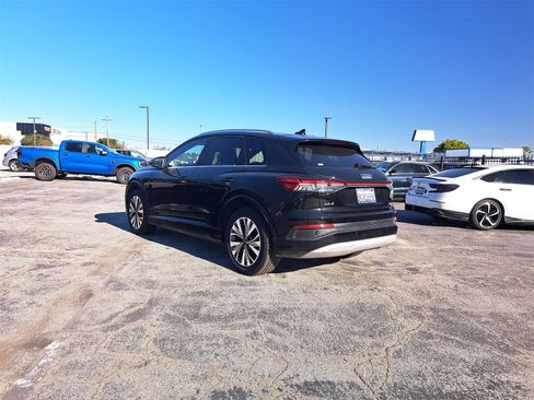 Certified 2023 Audi Q4 e-tron Premium w/ Convenience Package image 4