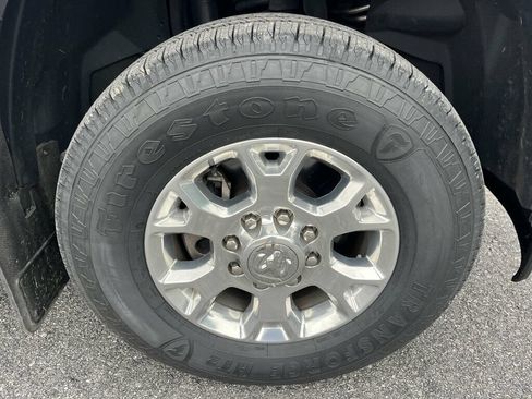 Used 2023 RAM 2500 Laramie AWD/4WD image 11