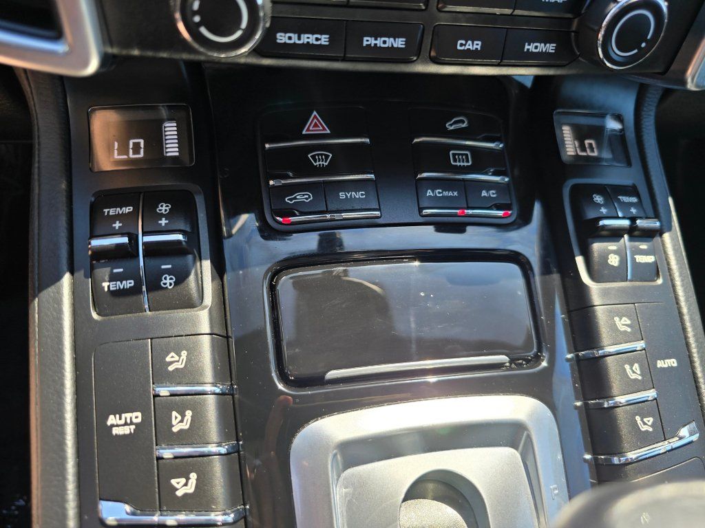 Used 2018 Porsche Cayenne S AWD/4WD image 12